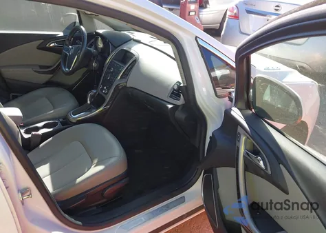 2013 Buick Verano z USA, uszkodzony, nr VIN 1G4PP5SK5D4214661